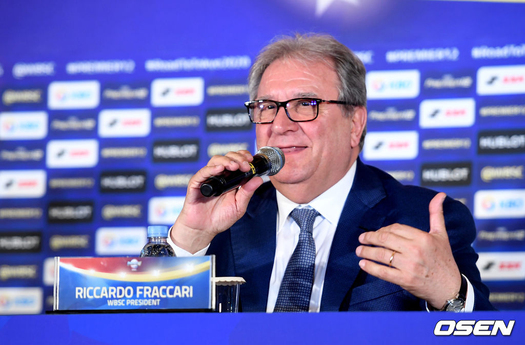 리카르도 프라카리 WBSC 회장이 참석해 간담회를 하고 있다. /jpnews@osen.co.kr