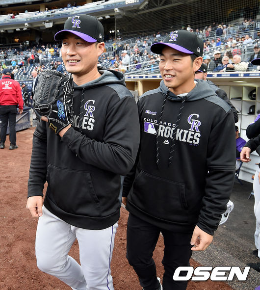 경기 시작을 앞두고 콜로라도 투수 오승환이 외야 불펜으로 향할 준비를 하고 있다. /dreamer@osen.co.kr