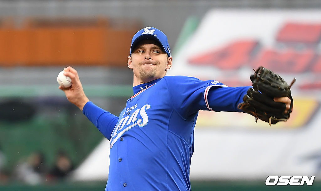 1회말 삼성 헤일리가 역투하고 있다./youngrae@osen.co.kr