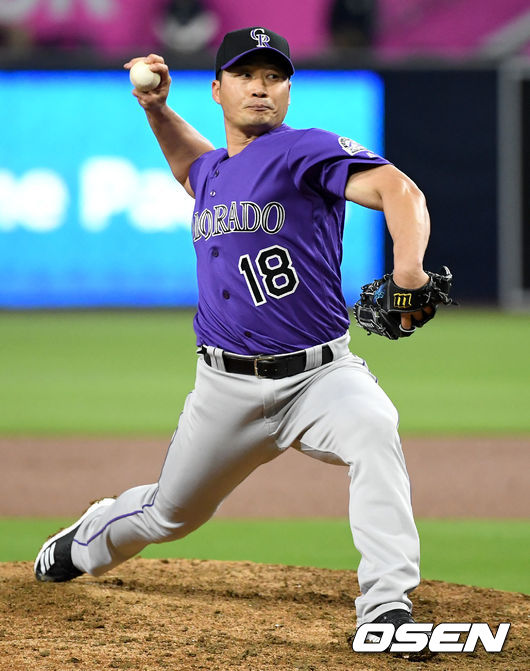 콜로라도 로키스 오승환이 21일(이하 한국시간) 필라델피아 필리스와의 경기에서 피홈런을 기록하며 1이닝 1실점으로 난조를 보였다. /dreamer@osen.co.kr