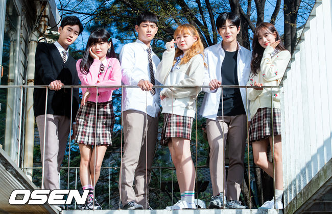 [사진=박준형 기자]에이틴2 김동희-강민아-류의현-김수현-최보민-이나은/ soul1014@osen.co.kr