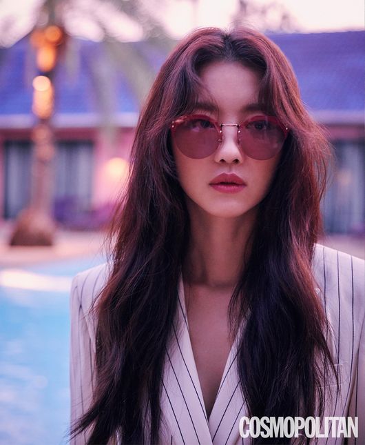 코스모폴리탄 제공