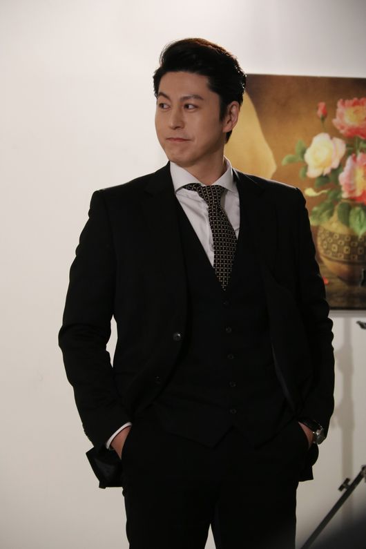 플라이업엔터테인먼트 제공