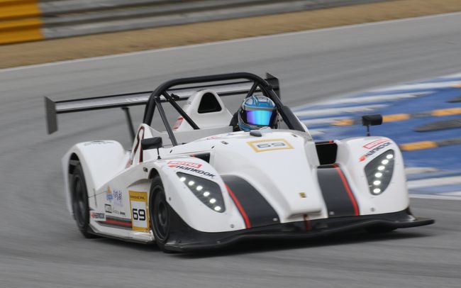 레디컬 컵 아시아에 출전하는 한민관이 지난 4월 9일 에버랜드 스피드웨이에서 진행된 슈퍼레이스 오피셜 테스트에서 트랙을 달리고 있다.