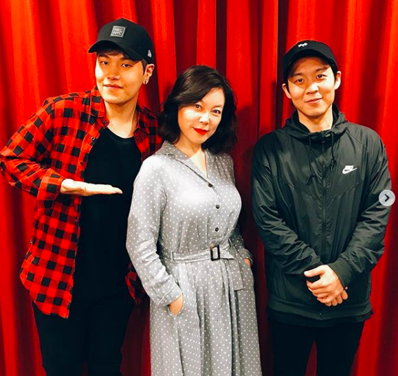 [사진] '파워타임'에 출연한 가수 나윤권(왼쪽부터), DJ 최화정, 가수 하동균