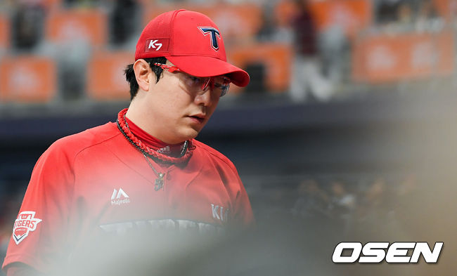 KIA 양현종이 26일 키움전 5회 강판되고 있다. /   soul1014@osen.co.kr