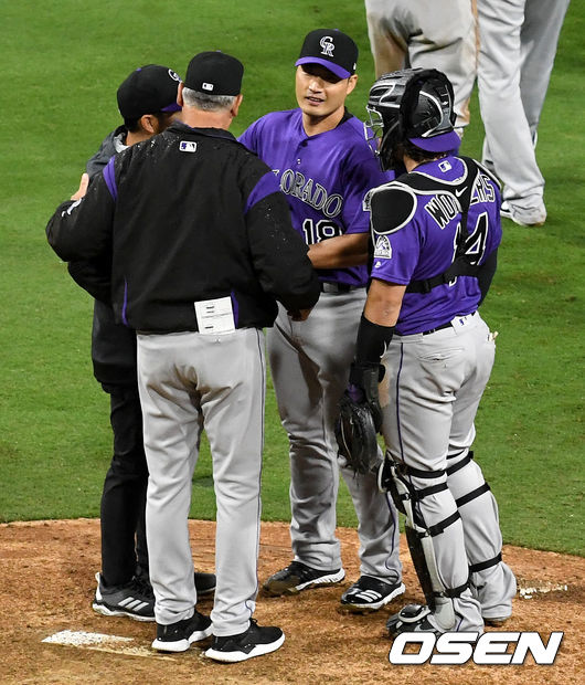 콜로라도 오승환이 29일(한국시간) 애틀랜타 브레이브스와의 경기에서 시즌 첫 패전 투수가 됐다.