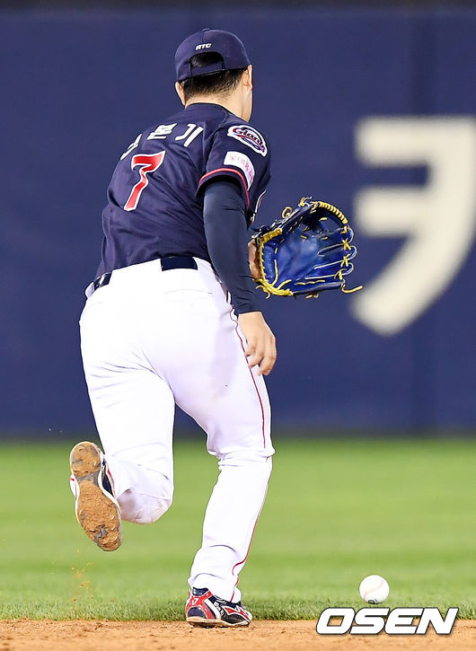 롯데 신본기 /pjmpp@osen.co.kr