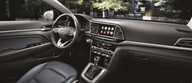 현대차 2019년형 아반떼.