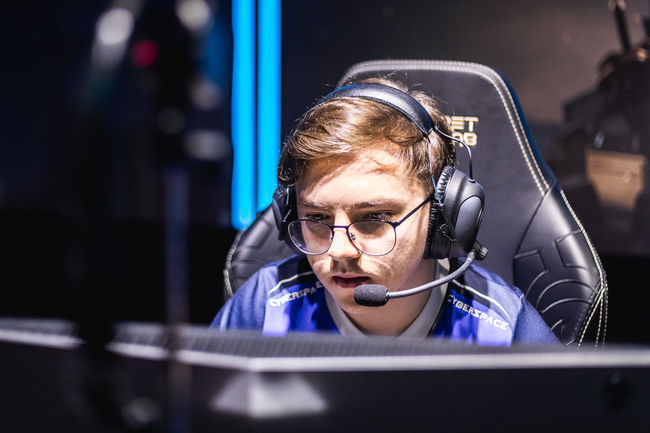 '아나나식' /라이엇 공식 플리커.