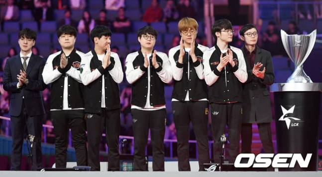 [사진] 2019 LCK 스프링 결승전에서 우승한 SK텔레콤.