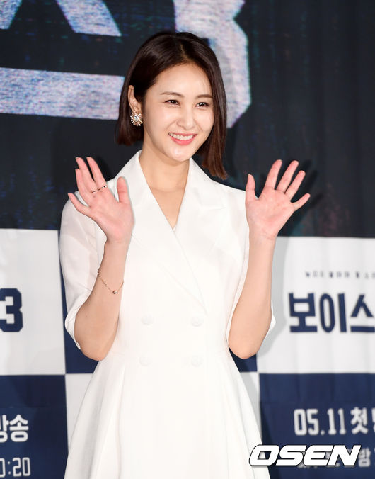 9일 오후 서울 영등포 CGV에서 OCN ’보이스3' 제작발표회가 열렸다.  배우 손은서가 포토타임을 하고 있다. /jpnews@osen.co.kr