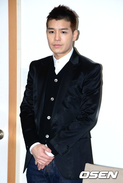 지난 14일 서울북부지방법원 형사 단독7부에서 석방 후 첫 공판이 진행됐지만 강성훈과 그를 고소한 고소인 측은 서로 엇갈린 진술 속 입장차만을 확인한 채 어수선한 분위기 속에 재판을 마쳤다. 강성훈의 다음 공판은 오는 12월 12일 오전 11시 30분에 열린다./ouxou@osen.co.kr