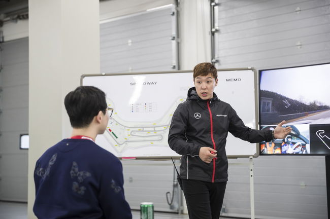 메르세데스-벤츠 코리아의 AMG 드라이빙 아카데미.