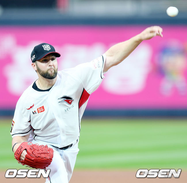 KT 위즈 시절 피어밴드. / eastsea@osen.co.kr