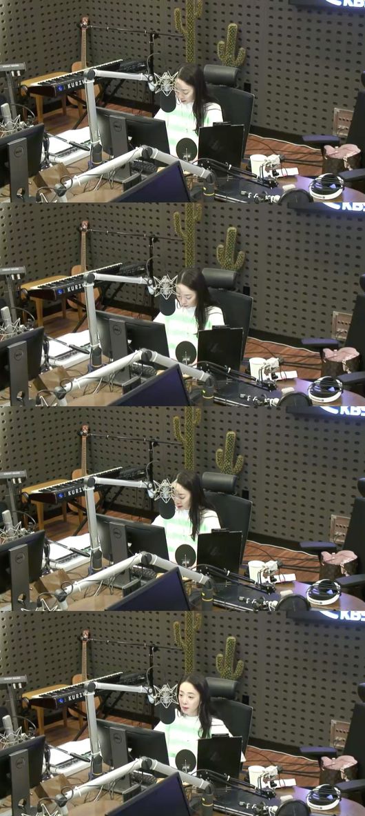 [사진=KBS 보는 라디오] '박은영이 FM대행진' DJ 박은영 아나운서 방송화면