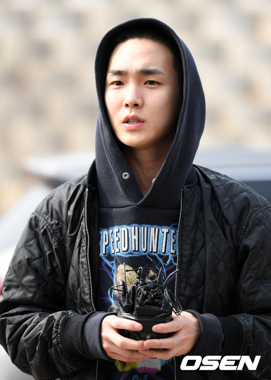 키와 엔, 정진운은 4일 훈련소에 입소해 기초군사훈련을 받은 후 군악대에서 군복무를 하게 된다.입대에 앞서 그룹 샤이니 키가 인사말을 하고 있다./sunday@osen.co.kr