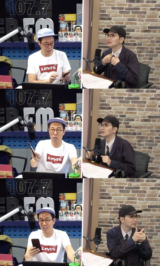 [사진=SBS 보는 라디오] '김영철의 파워FM'에 출연한 배우 이동휘(오른쪽)