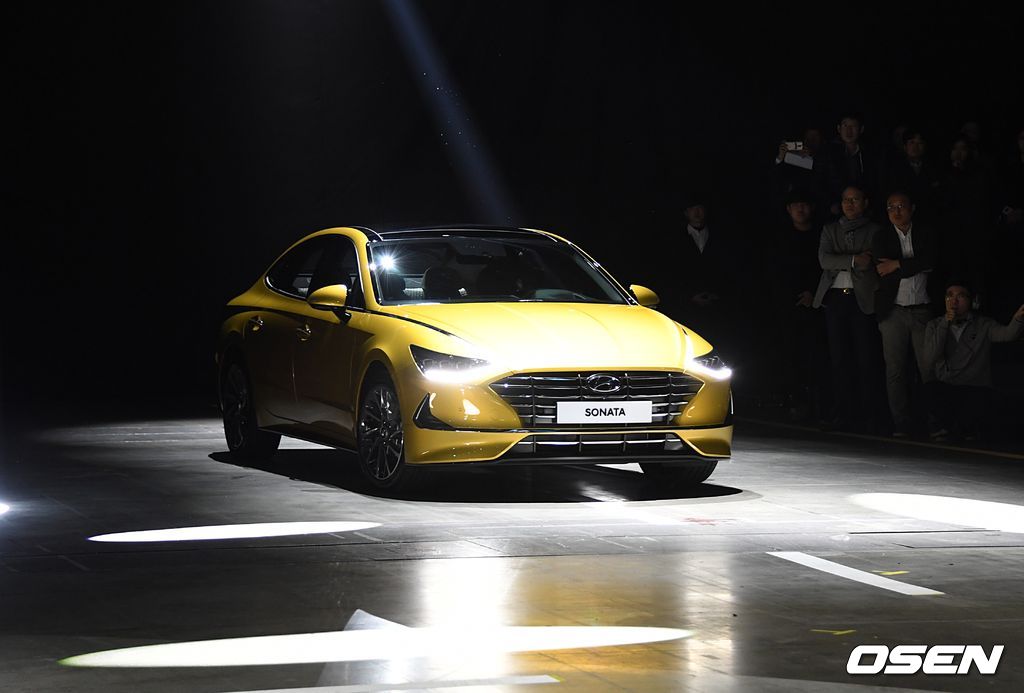 8세대 신형 쏘나타.