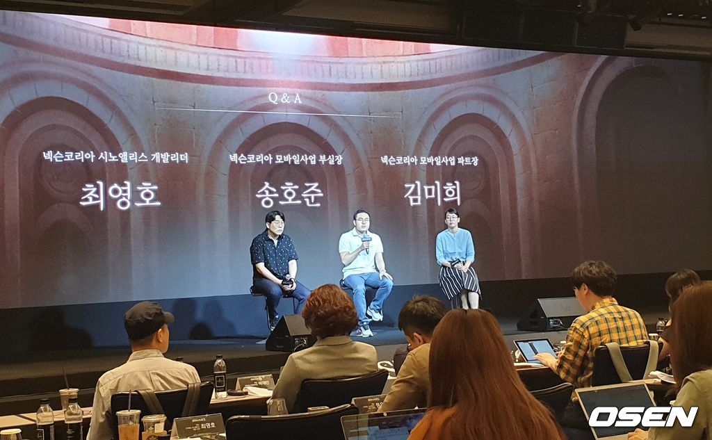 왼쪽부터 최영호 넥슨 개발리더, 송호준 넥슨 모바일사업 부실장, 김미희 넥슨 모바일사업 파트장.