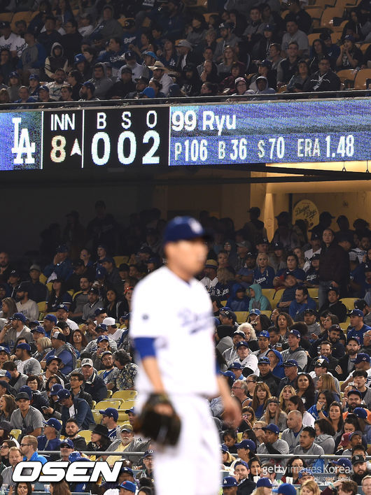 31일(한국시간) 미국 캘리포니아주 로스앤젤레스 다저스타디움에서 2019 메이저리그 LA다저스와 뉴욕 메츠의 경기가 진행됐다.  류현진은 선발 등판해 7⅔이닝 4피안타 1볼넷 7탈삼진 무실점 호투를 펼치며 평균자책점을 1.48까지 끌어내렸다. / soul1014@osen.co.kr