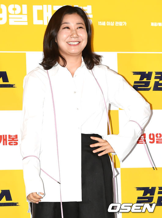 영화 ‘걸캅스’ 언론배급 시사회가 30일 오후 서울 용산구 이촌동 CGV 용산아이파크몰에서 열렸다.배우 라미란이 포토타임을 갖고 있다. /pjmpp@osen.co.kr