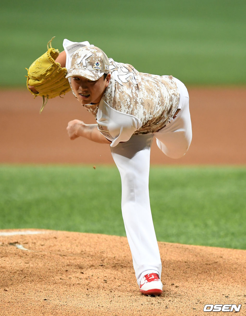 1회초 키움 이승호가 역투하고 있다. /jpnews@osen.co.kr