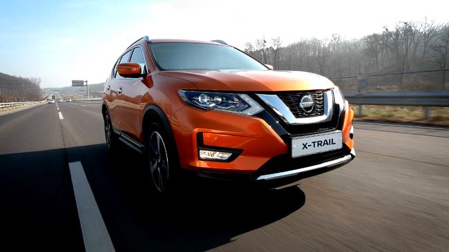 닛산 엑스트레일.