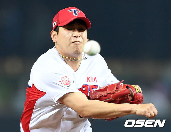 KIA 사이드암 박준표가 병마를 딛고 돌아와 불펜진에서 활약을 펼치고 있다. /sunday@osen.co.kr