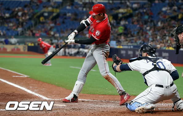 7회 단타로 사이클링 히트를 완성하는 오타니(2019/6/14)ⓒGettyimages(무단전재 및 재배포 금지)