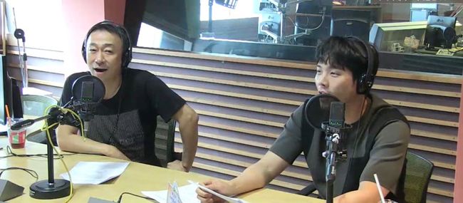 '2시의 데이트 지석진입니다' 방송화면 캡처