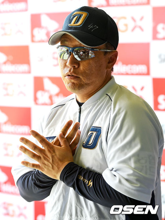 NC 이동욱 감독이 인터뷰를 하고 있다. /pjmpp@osen.co.kr