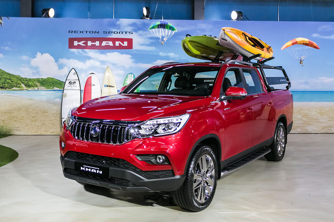 렉스턴 스포츠 칸.