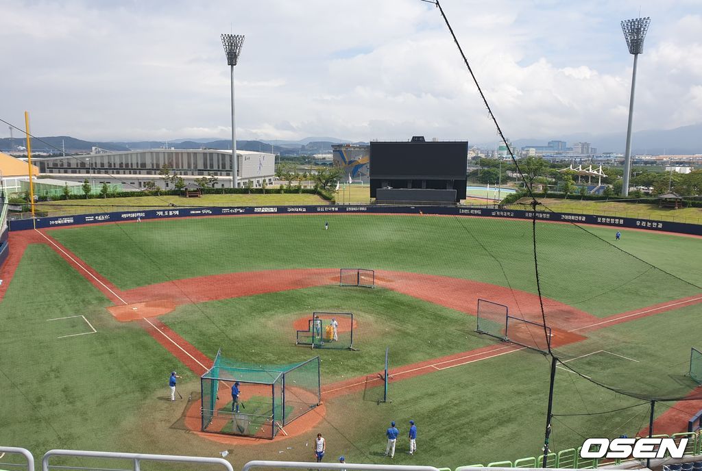 포항구장 전경. /what@osen.co.kr