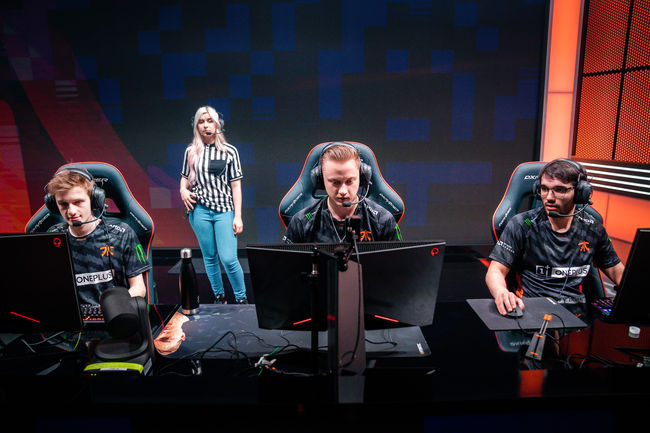 왼쪽부터 '네메시스' 팀 리포프섹, '레클레스' 마틴 라르손, '힐리쌍' 지드라베츠 갈라보프. /라이엇 게임즈 플리커.