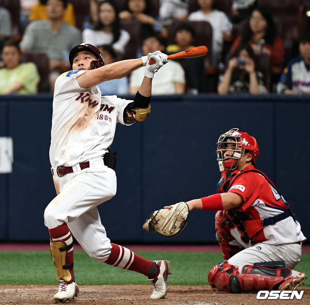 7회말 2사 1,3루 키움 김하성이 3점 홈런을 날리고 있다. /pjmpp@osen.co.kr