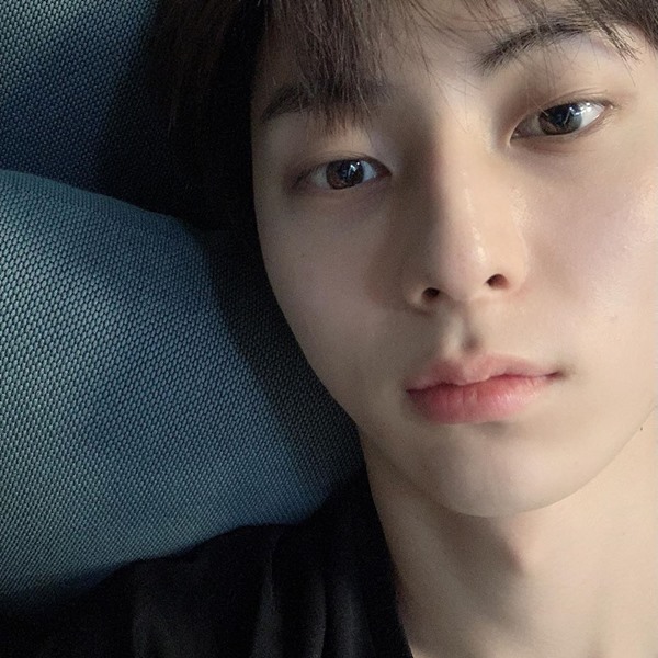 황민현 인스타그램