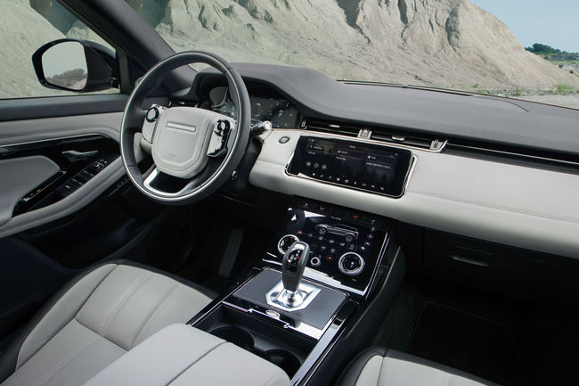 2세대 올 뉴 레인지로버 이보크.