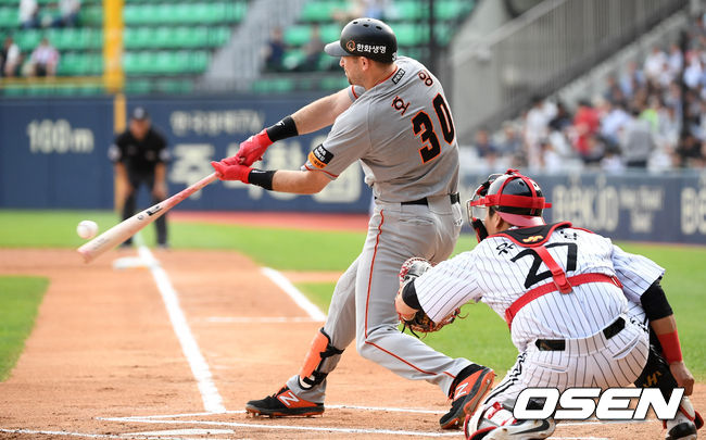 1회초 2사 1, 2루 상황 한화 호잉이 선제 우월 스리런포를 날리고 있다. /dreamer@osen.co.kr