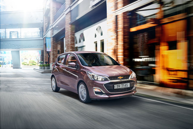 쉐보레 스파크.