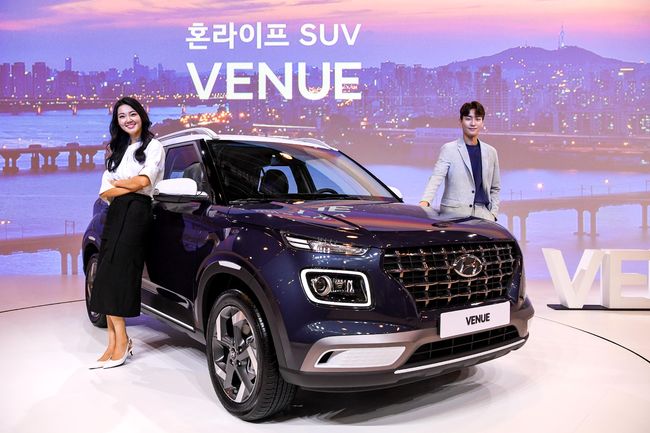‘혼라이프’ 세대를 겨냥해 개발 된 현대차 소형 SUV ‘베뉴’.