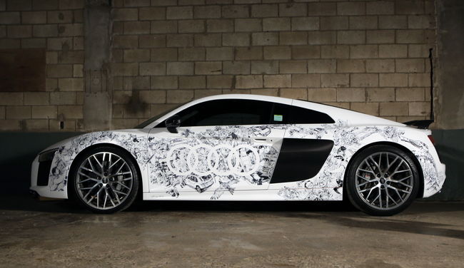 아우디코리아가 김정기 작가와 협업한 라이브 드로잉.