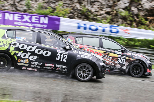 ‘2019 넥센스피드레이싱’ 4라운드 경기 장면.