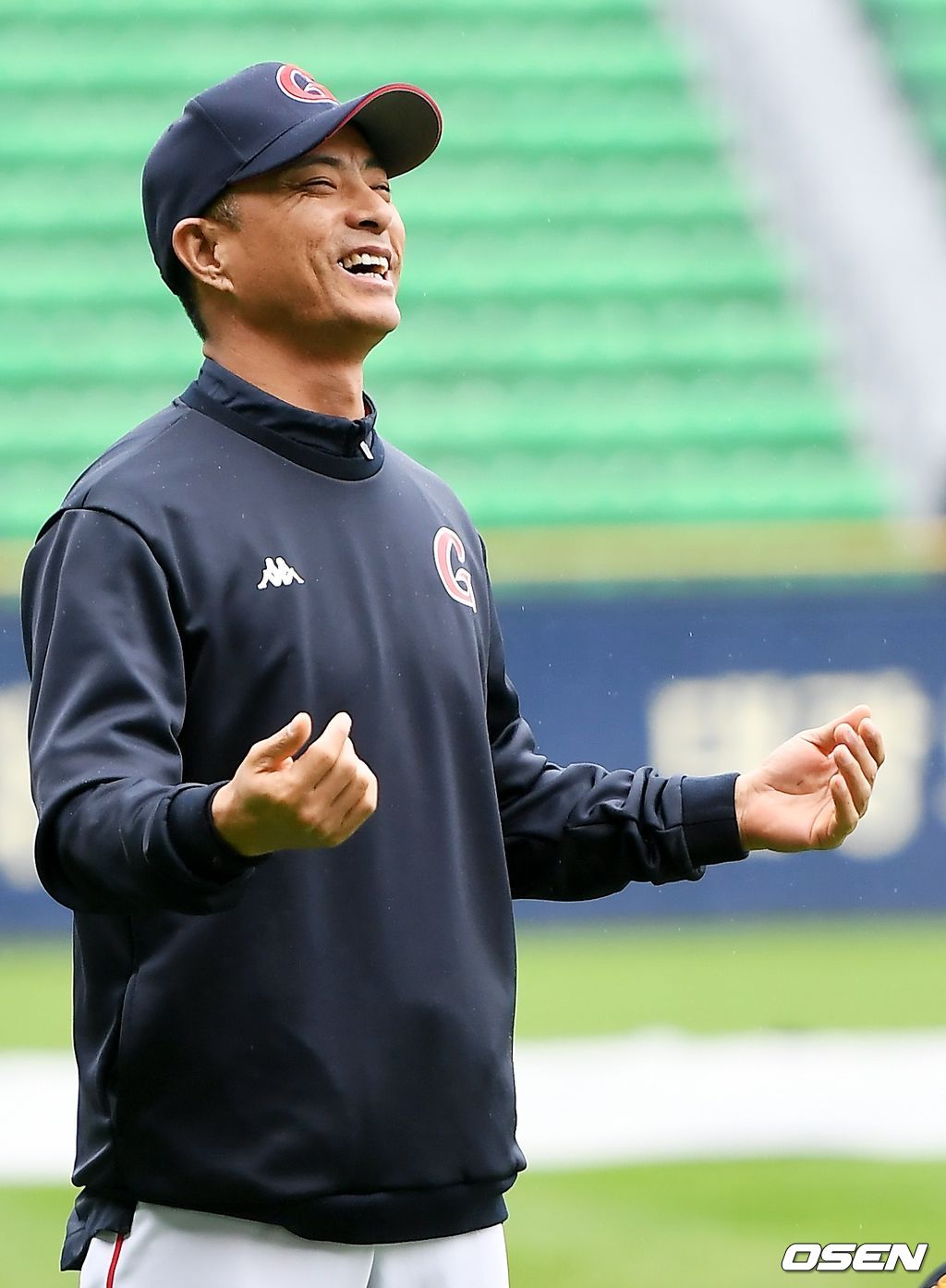 공필성 감독 대행 /pjmpp@osen.co.kr