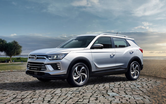 쌍용 코란도 가솔린.