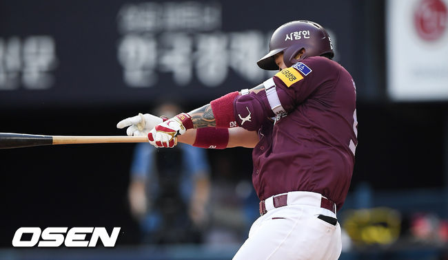 2회초 1사 키움 박병호가 동점 솔로홈런을 날리고 있다. 박병호는 이날 홈런으로 KBO 3번째 6년 연속 20홈런 기록에 홈런 1개를 남겨놓고 있다. / soul1014@osen.co.kr