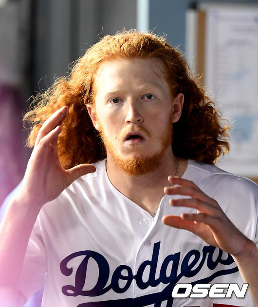 다저스 메이가 6회초 수비를 준비하고 있다. /jpnews@osen.co.kr