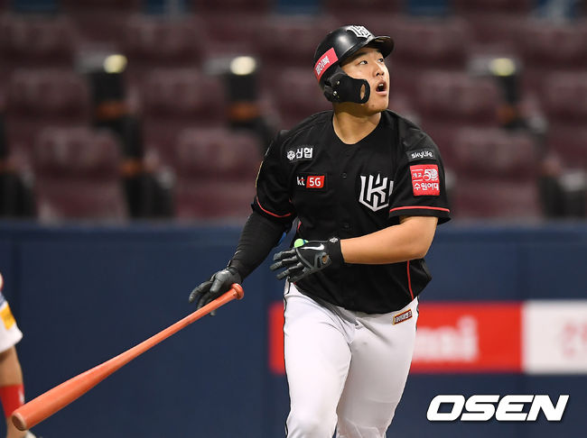 1회초 1사 KT 강백호가 솔로 홈런을 때리고 있다. / youngrae@osen.co.kr