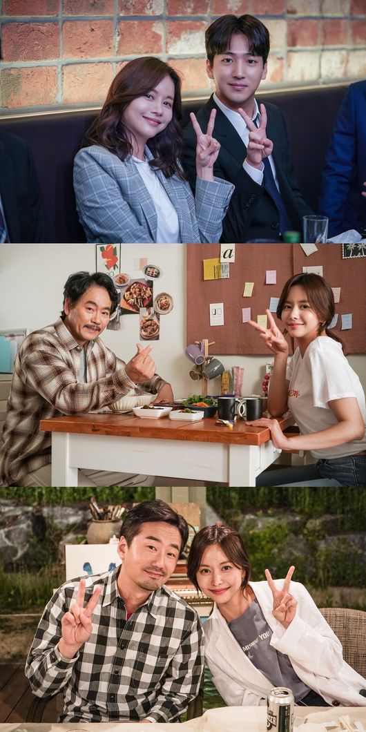 [사진=iHQ 제공] 배우 한보름이 '레벨업' 촬영장에서 에너지를 발산 중이다.