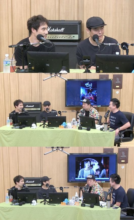 [사진=SBS 보는 라디오 화면 캡처] 영화 '변신' 홍보 차 '컬투쇼'에 출연한 배우 배성우(왼쪽)와 성동일(오른쪽)